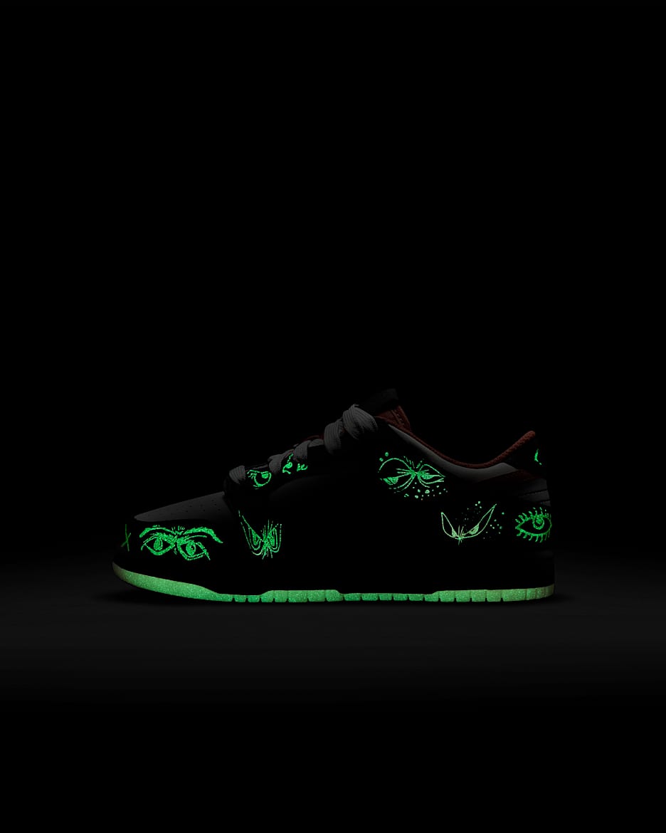 Boys glow in the dark shoes discount